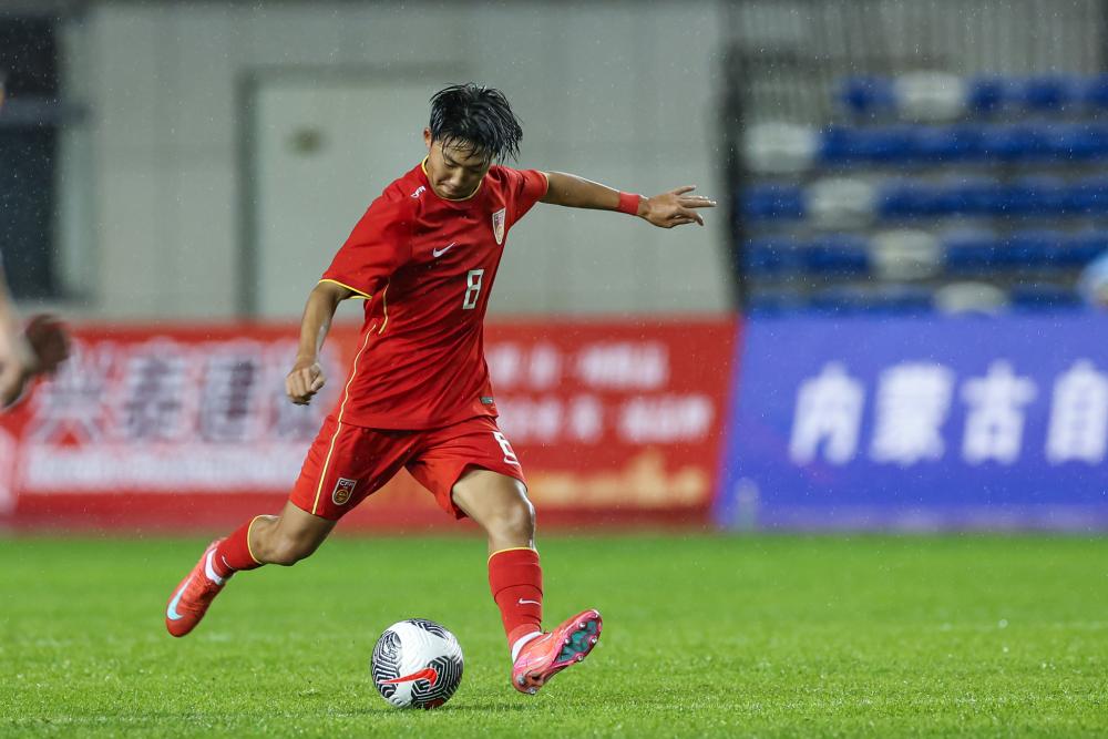 德转本期国家队身价榜：英格兰、法国、西班牙前3，阿根廷第9