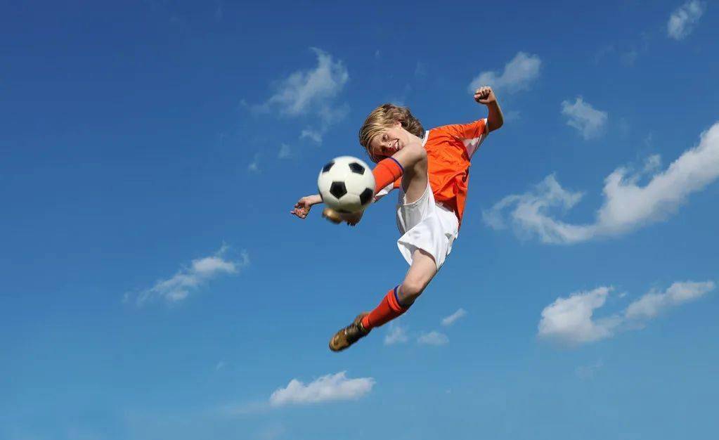 巴媒：内马尔左膝半月板受伤，无缘2025年剩余全部赛事